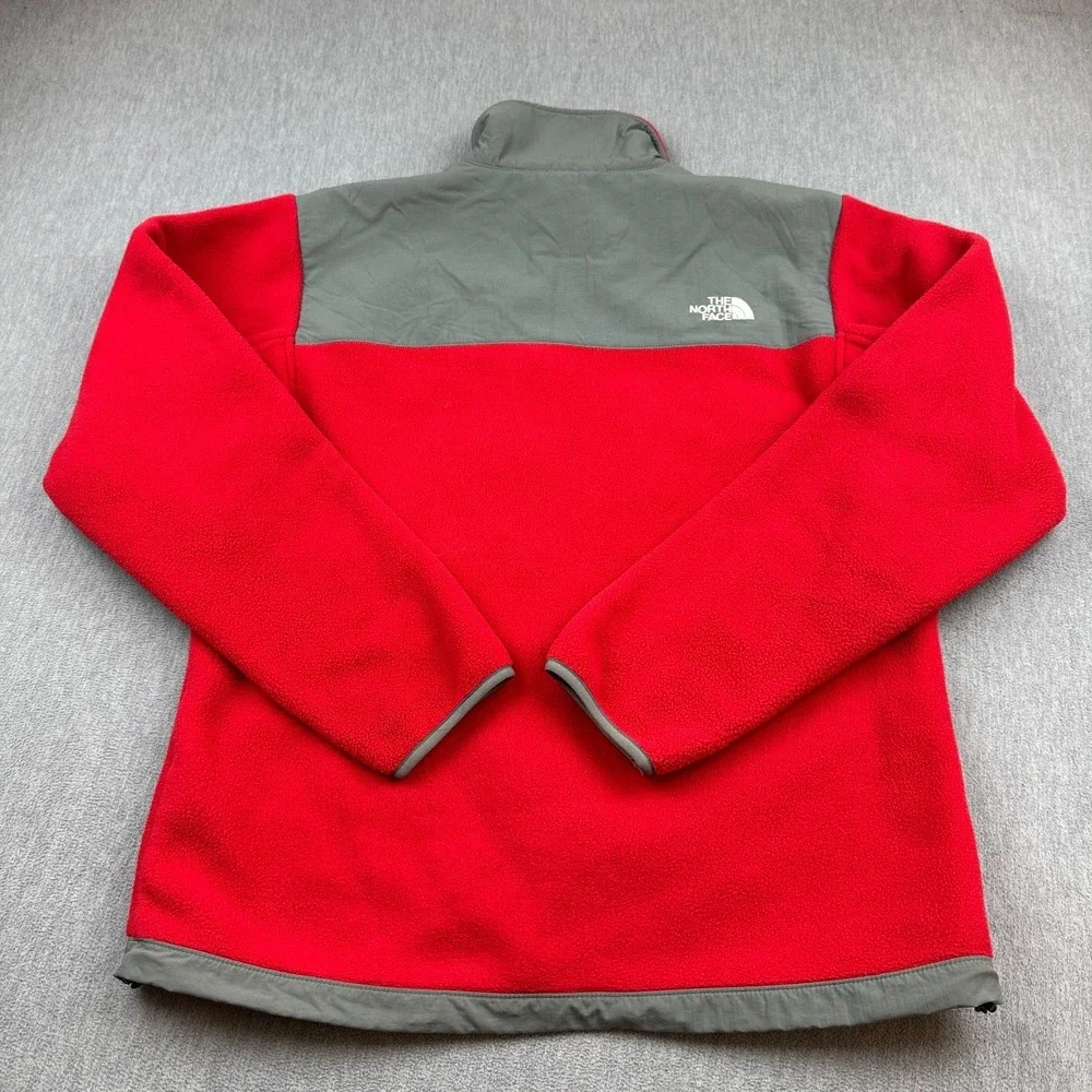 The North Face Denali Jacket Men Medium Red Fleece Full Zip Pockets Outdoor Coat